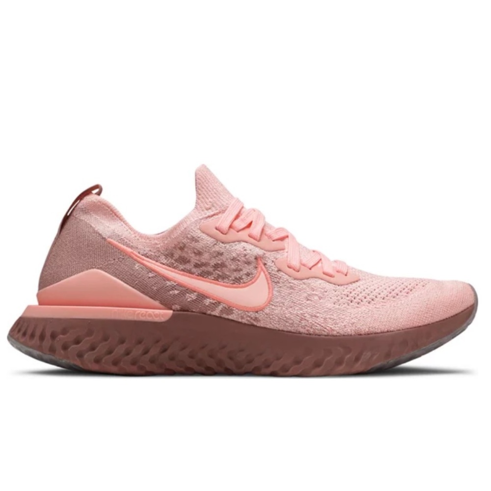 Nike epic react women’s running shoe size 7 in rust pink